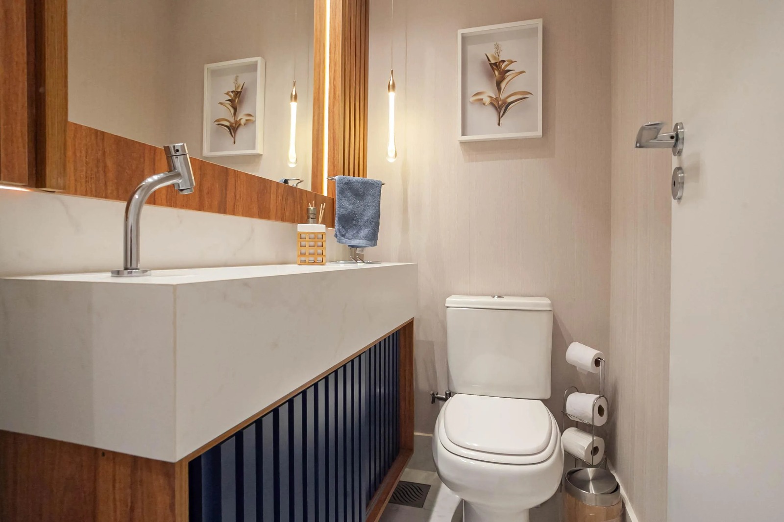 Foto 4 de Área privativa, 2 quartos, 2 suites, 2 vagas - Funcionários - Belo Horizonte